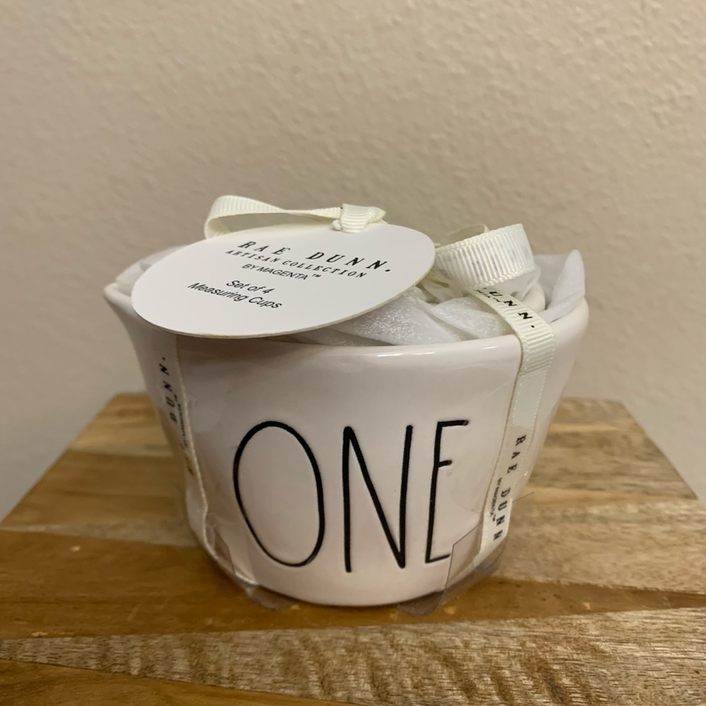 Rae Dunn white measuring cups